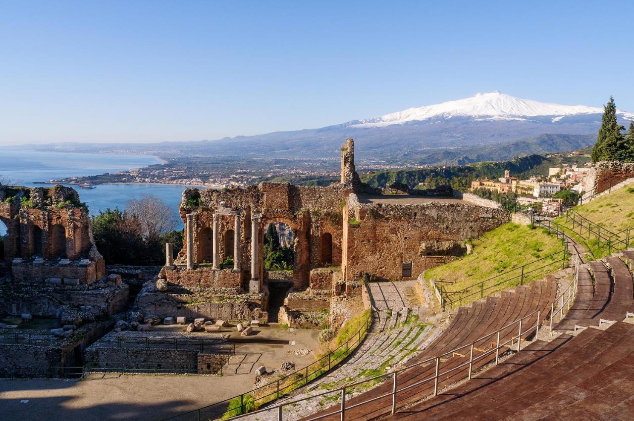 Villetta Mari E Amuri Giardini-Naxos Kültér fotó